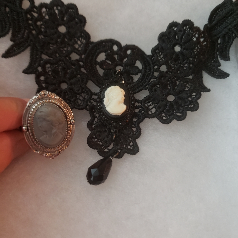 Cameo Set